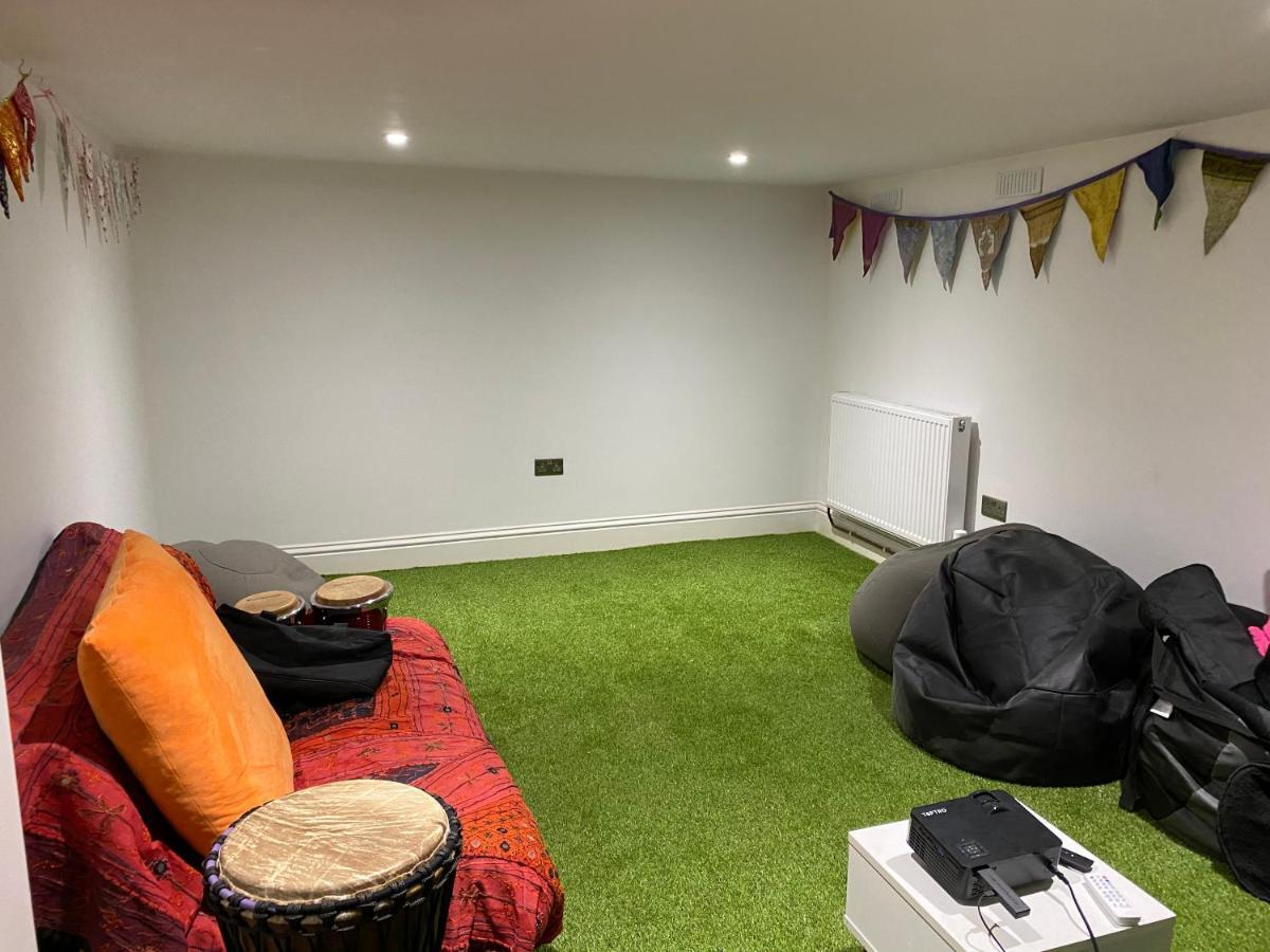 Westgate Two-Bedroom Homestay Suite المظهر الخارجي الصورة